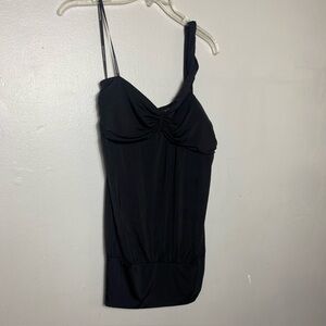 ’ Rampage Stretch One-shoulder Top (L)